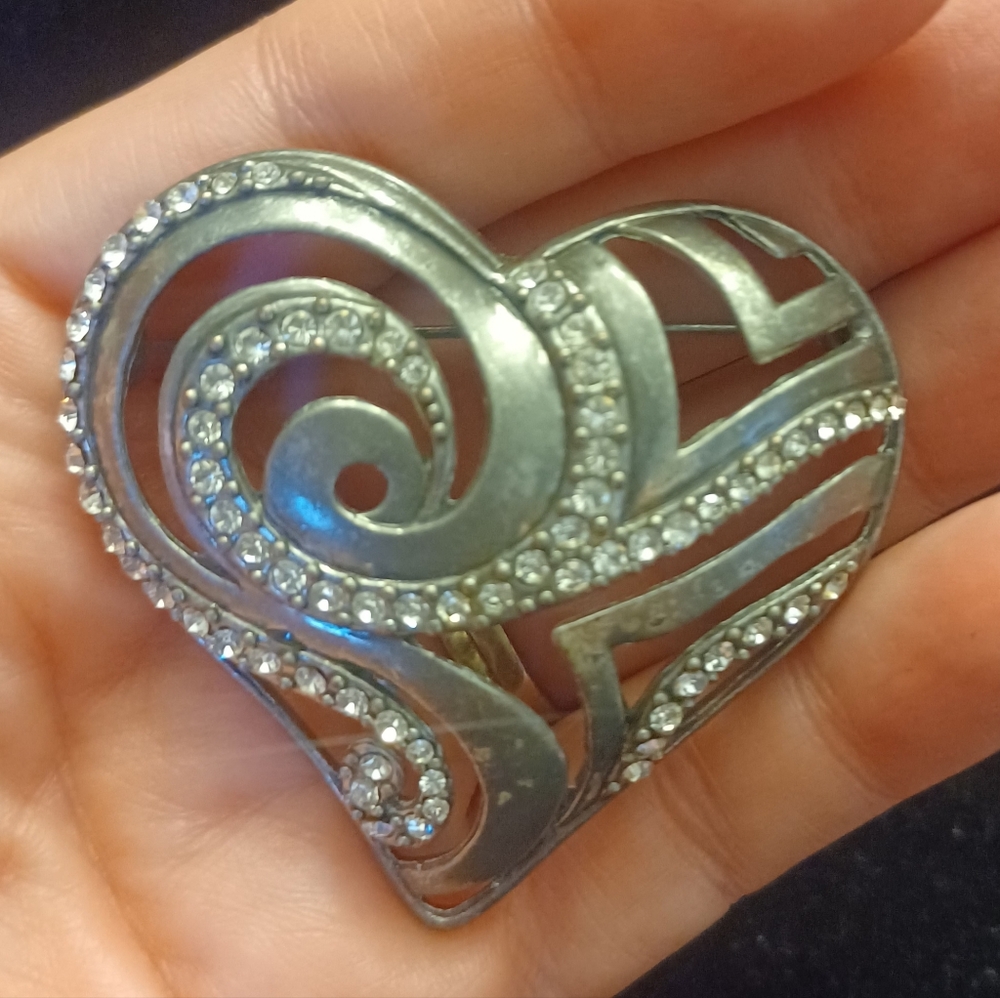 Chicos Brooch - Picture 4 of 5